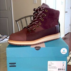Tom’s Mesa Boots Size 8